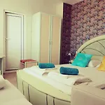 синьо лято Affittacamere 3*