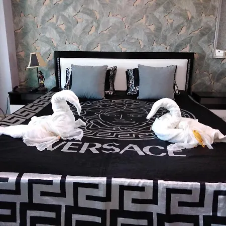 Guest house синьо лято