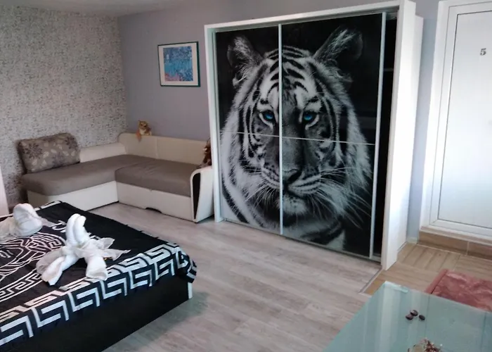 Gæstehus синьо лято