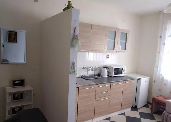 синьо лято 3* Pomorie